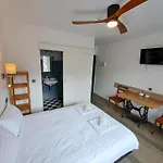 B&B Pickery