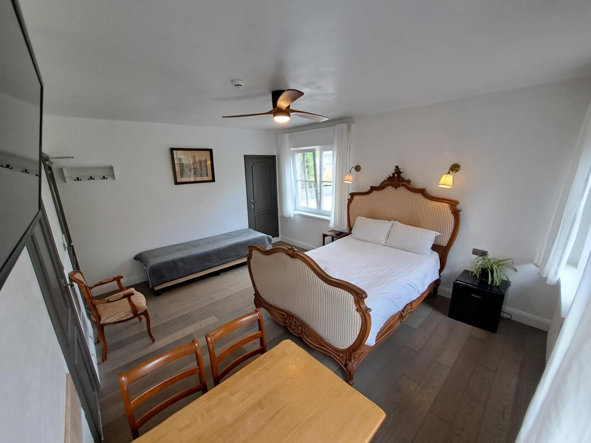 Bed & Breakfast Pickery 3*